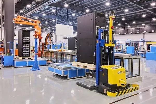 电子制造工厂可以有多酷? 看看中国首家信息化智能工厂就知道了!